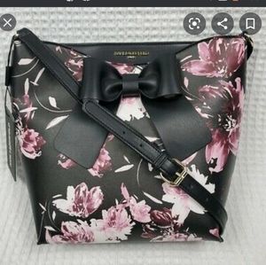 Karl lagerfeld purse